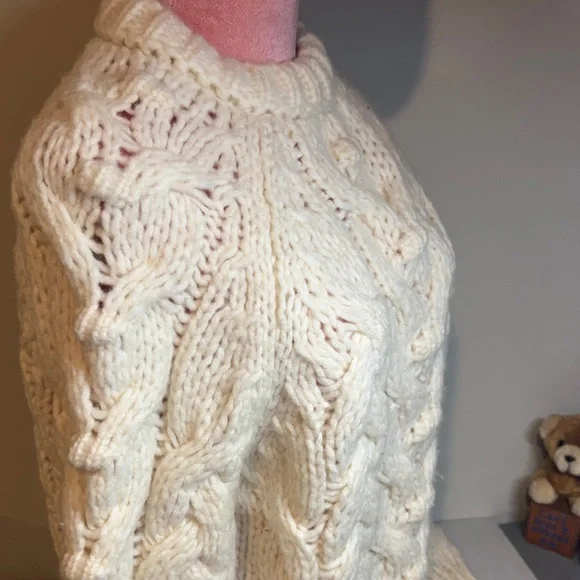 Zara Ivory Cable Knit Turtleneck Sweater - Picture 2 of 5